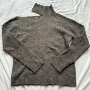 NWOT! Mystree sweater